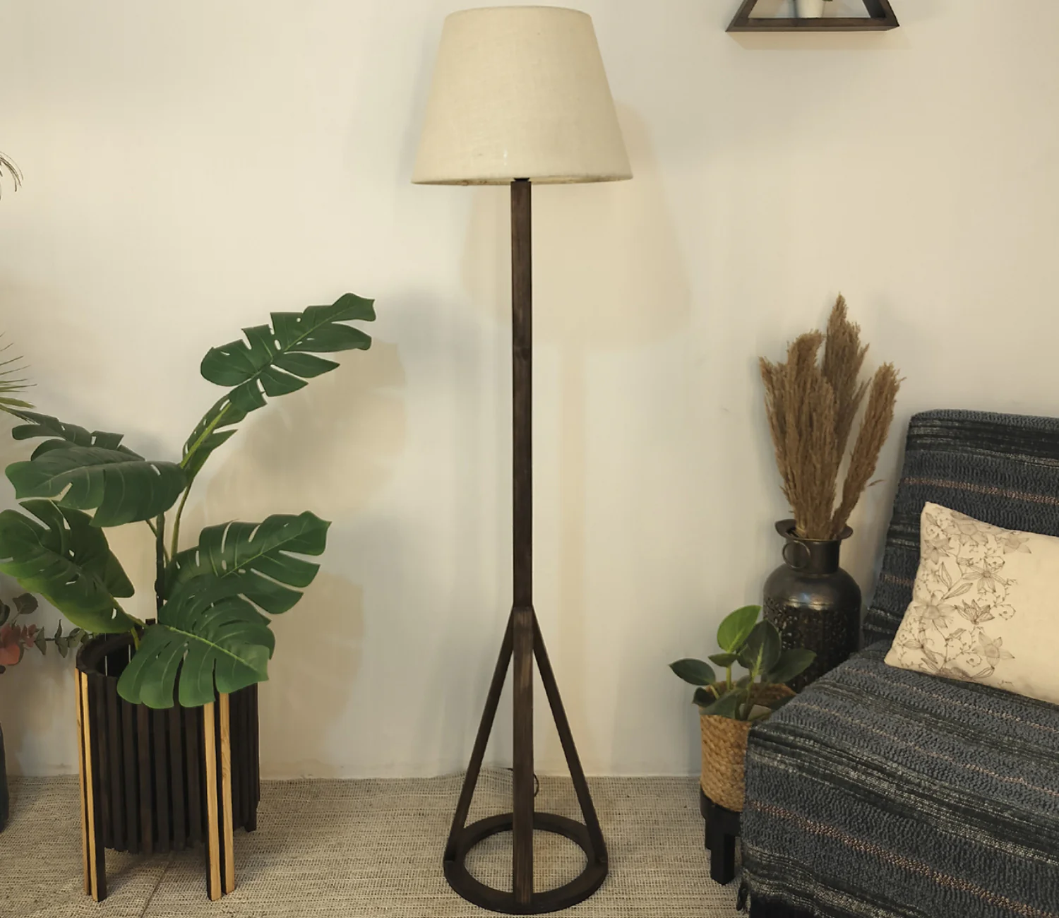 Artistic Wooden Floor Lamp with Premium Beige Fabric Lampshade - Image 4