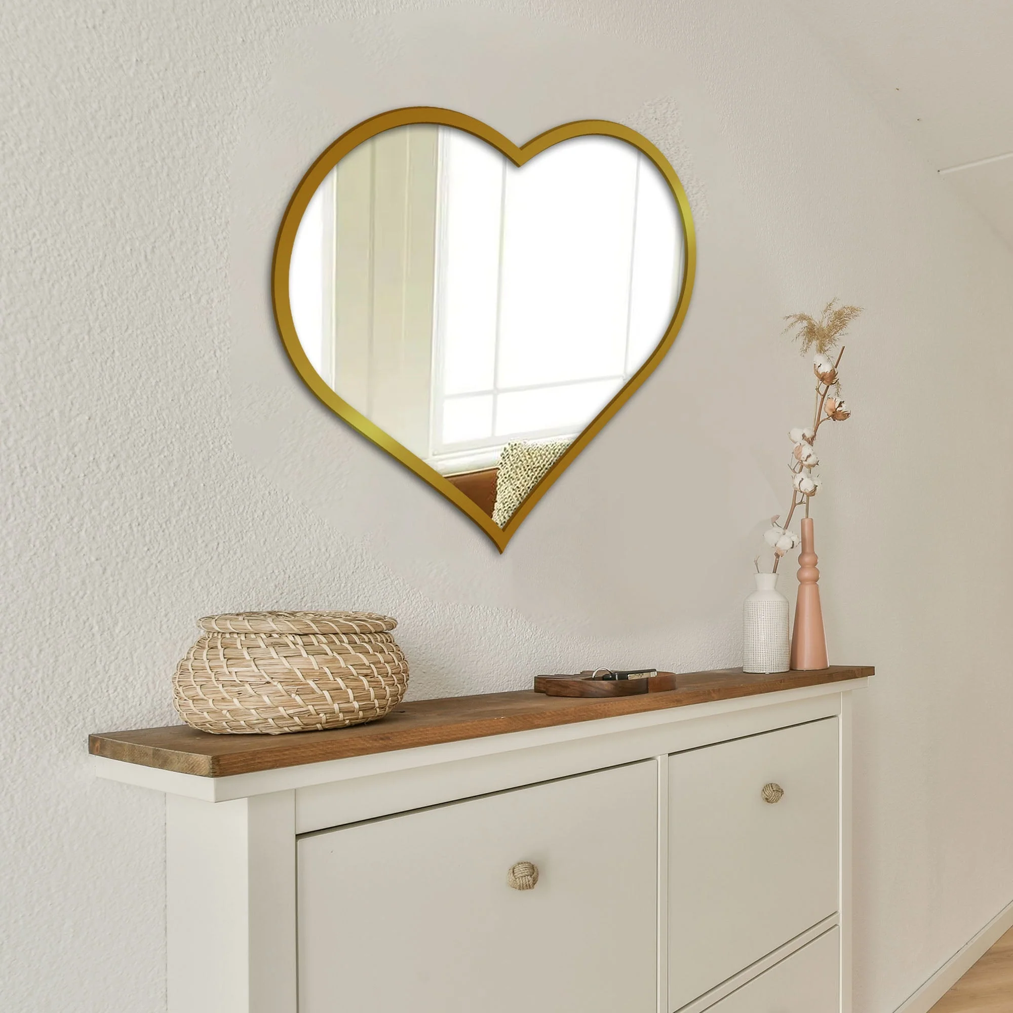 Beautiful Atractive Heart Shape Mirror with Golden Finish Frame - Image 3