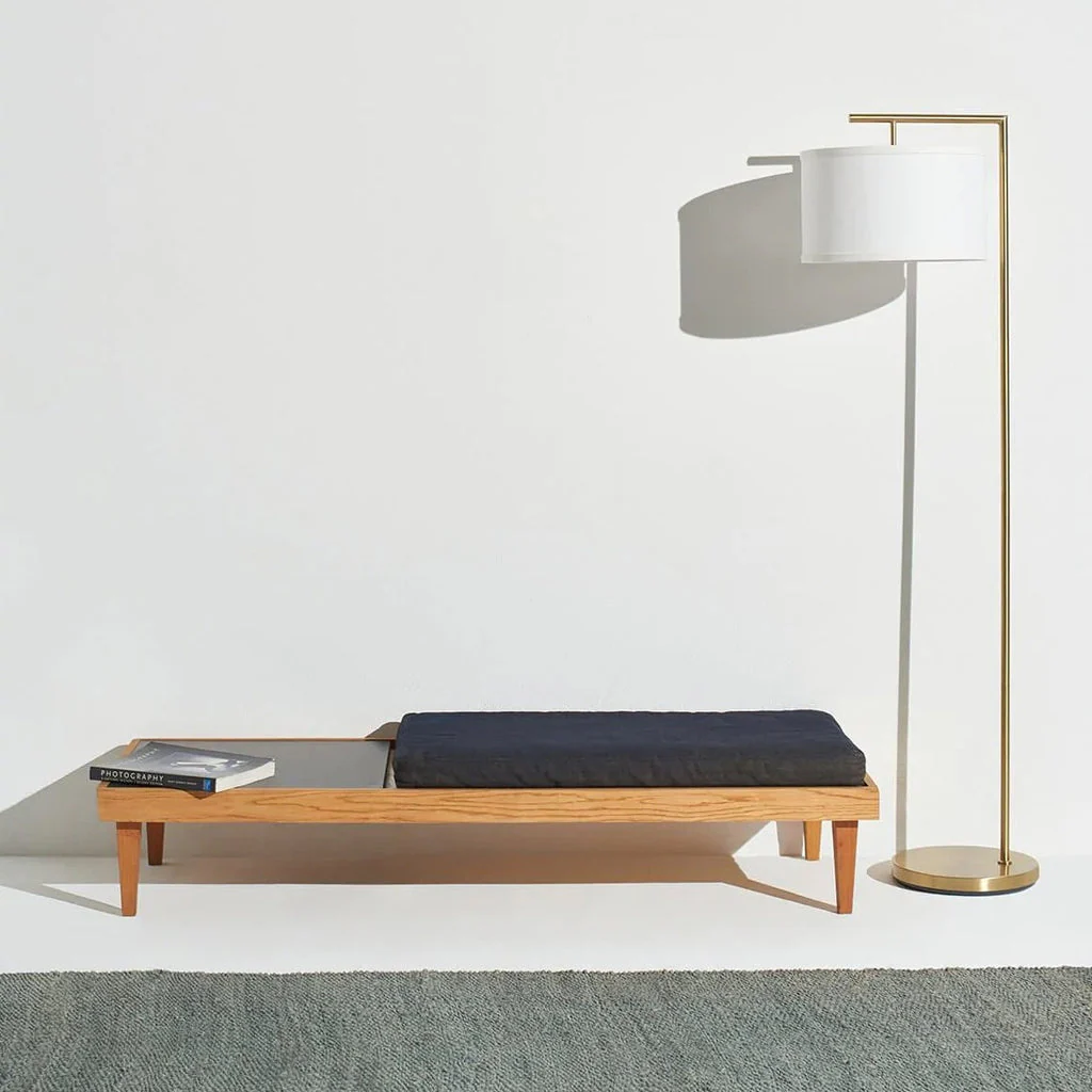 Beautiful Golden Straight Floor Lamp For Living Room, Bedroom - Image 2