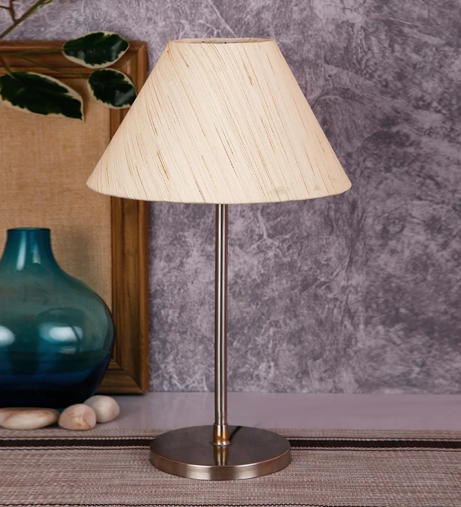 Circular Shaped Traditional Table Lamp with Silver Finish Base - Image 3