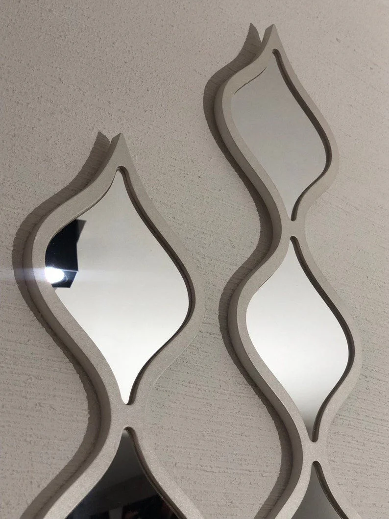 Classic Decorative Water Drop Mirror Strips with Silver Wooden Finish - Image 5