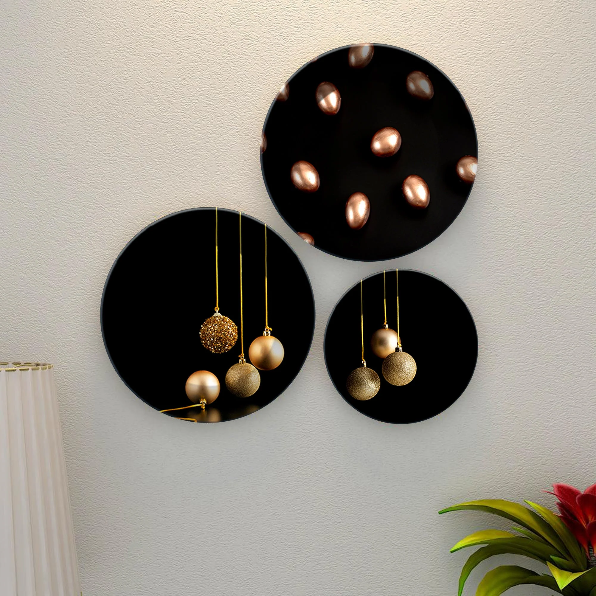 Decorative Christmas Balls Wall Plates Painting Set of Three - Image 5