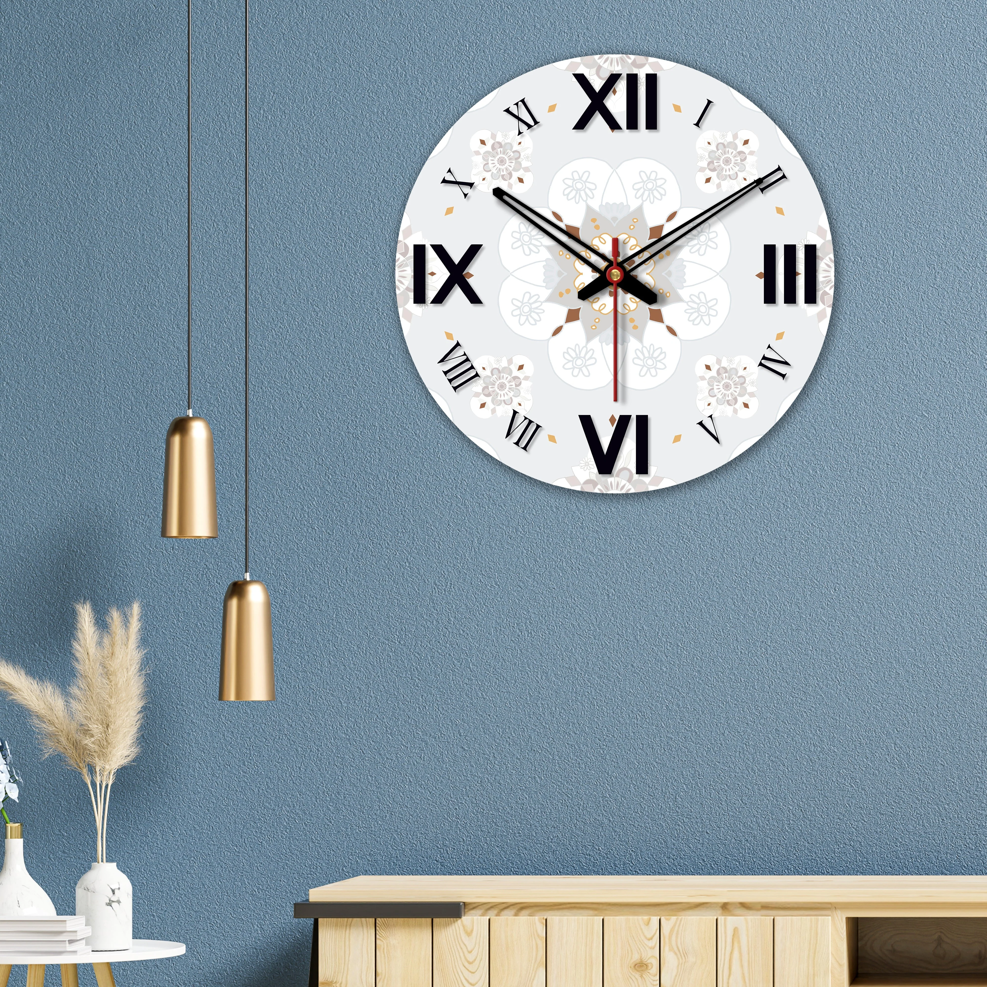 Decorative Pattern Wooden Wall Clock