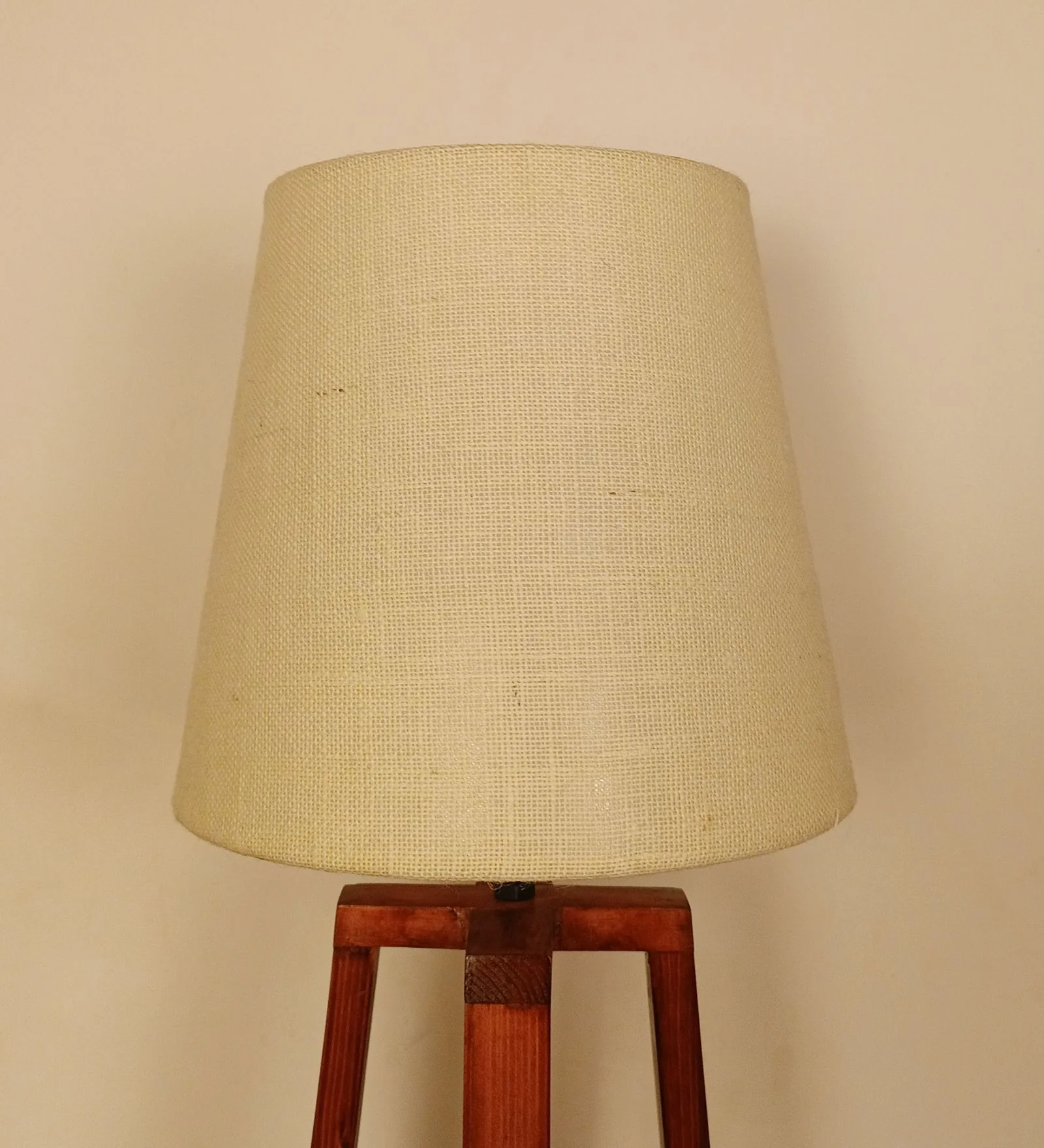 Decorative Wooden Table Lamp with Jute Shade & Brown Base - Image 3