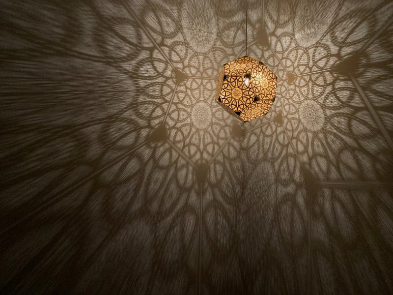 Designer Shadow Casting Pendant Lamp - Image 18