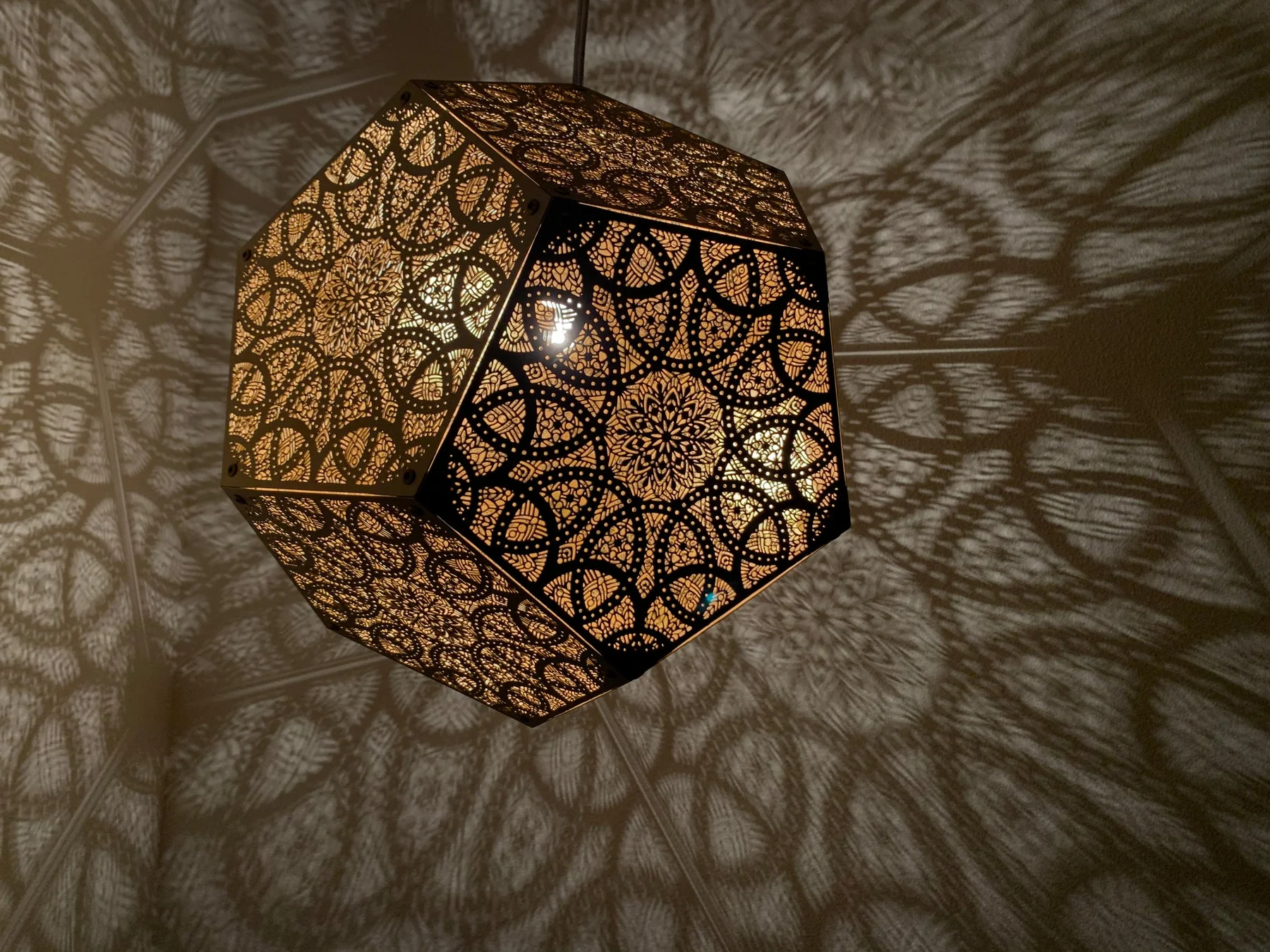 Designer Shadow Casting Pendant Lamp - Image 20