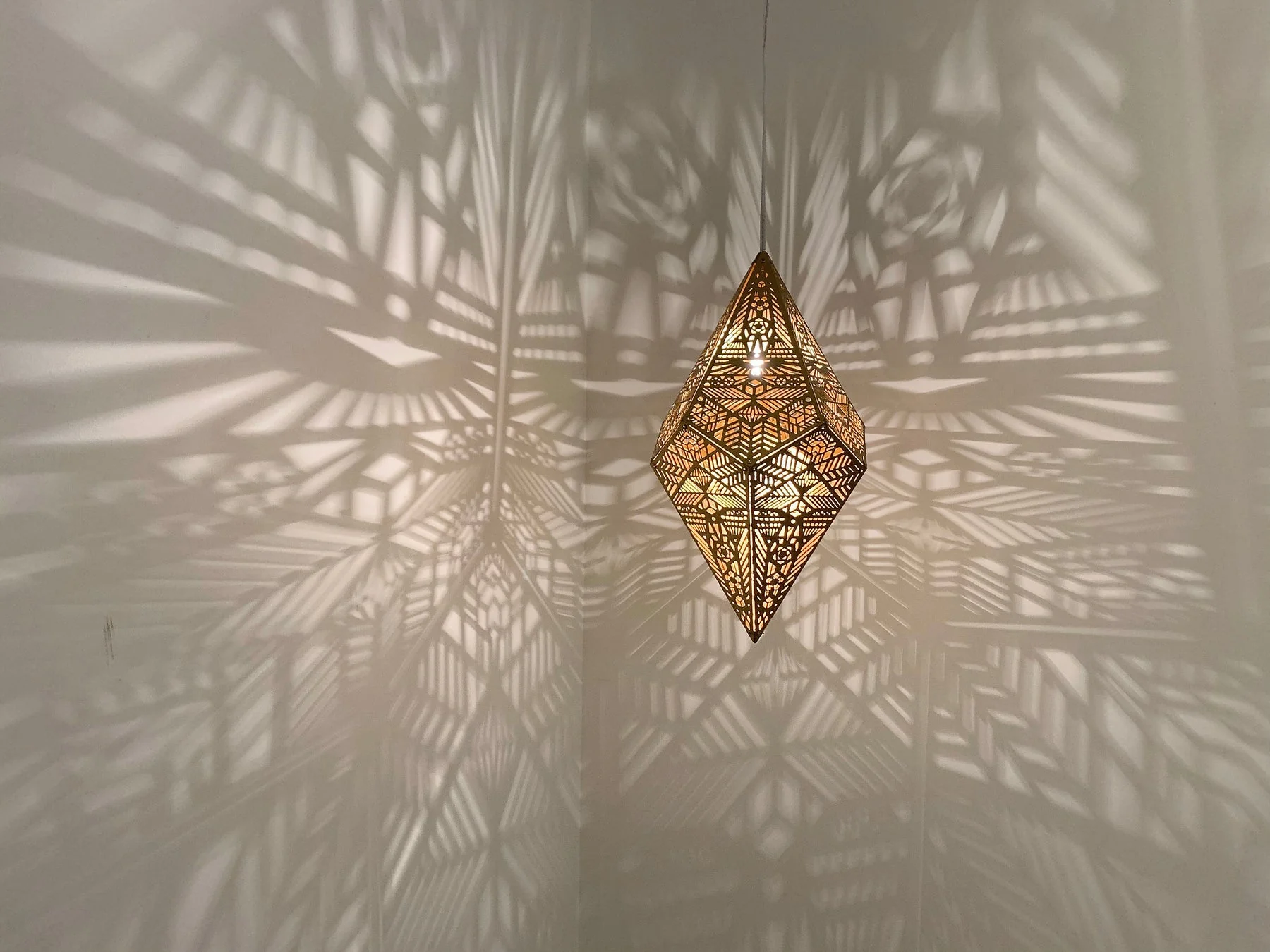 Golden Shadow Casting Hanging Lamp - Image 6