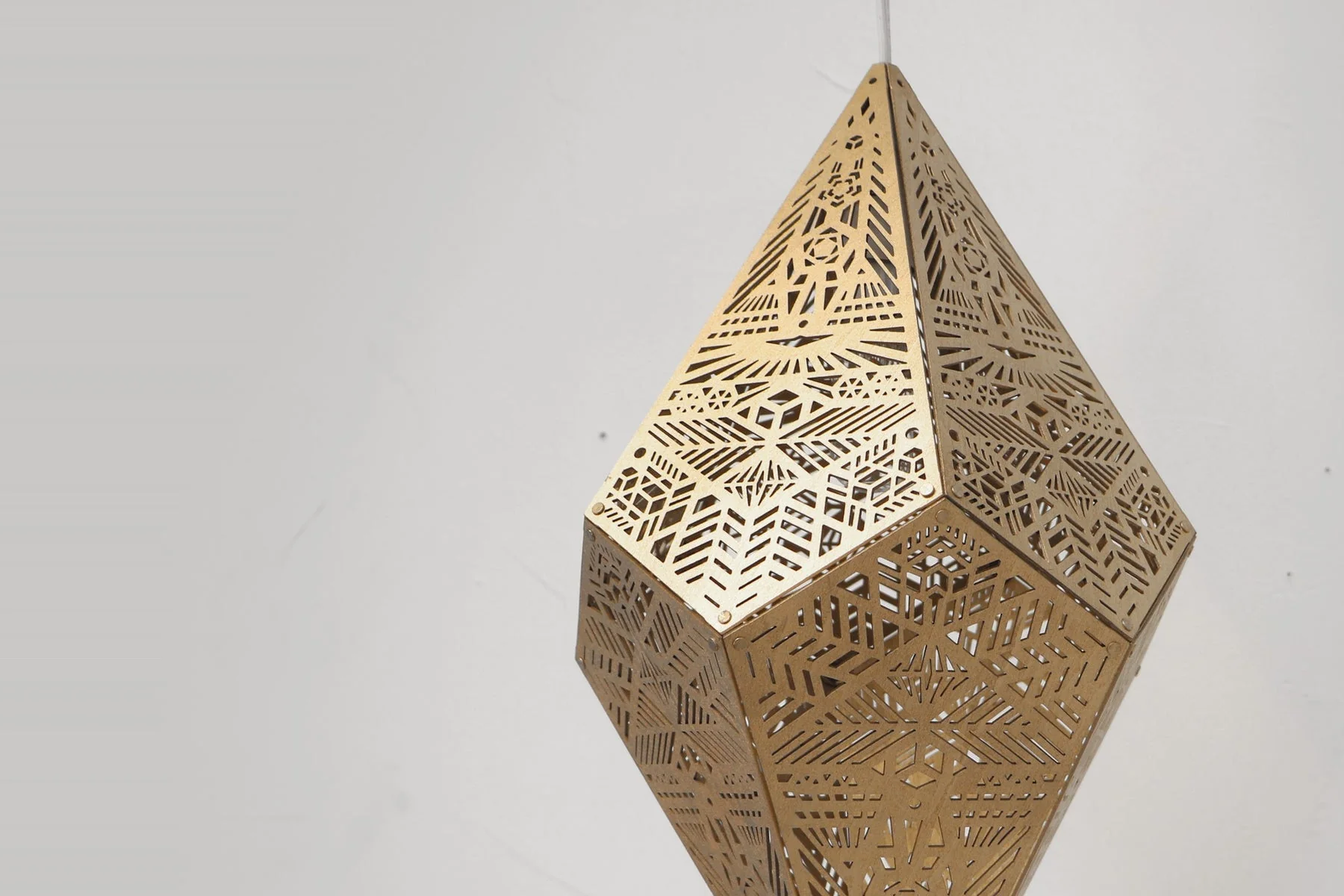 Golden Shadow Casting Hanging Lamp - Image 8