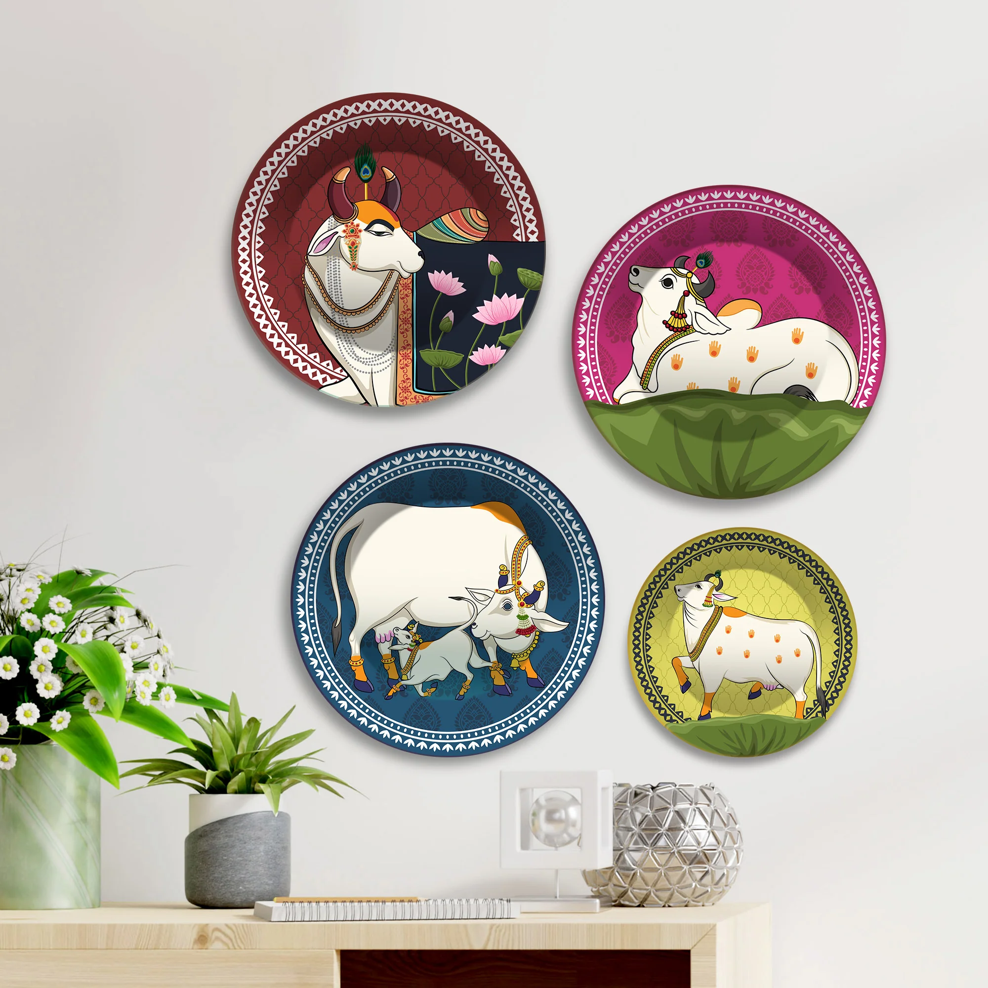 Hindu Sacred Cow Folk Art Premium Wall Plates Painting Set of Four - Image 3