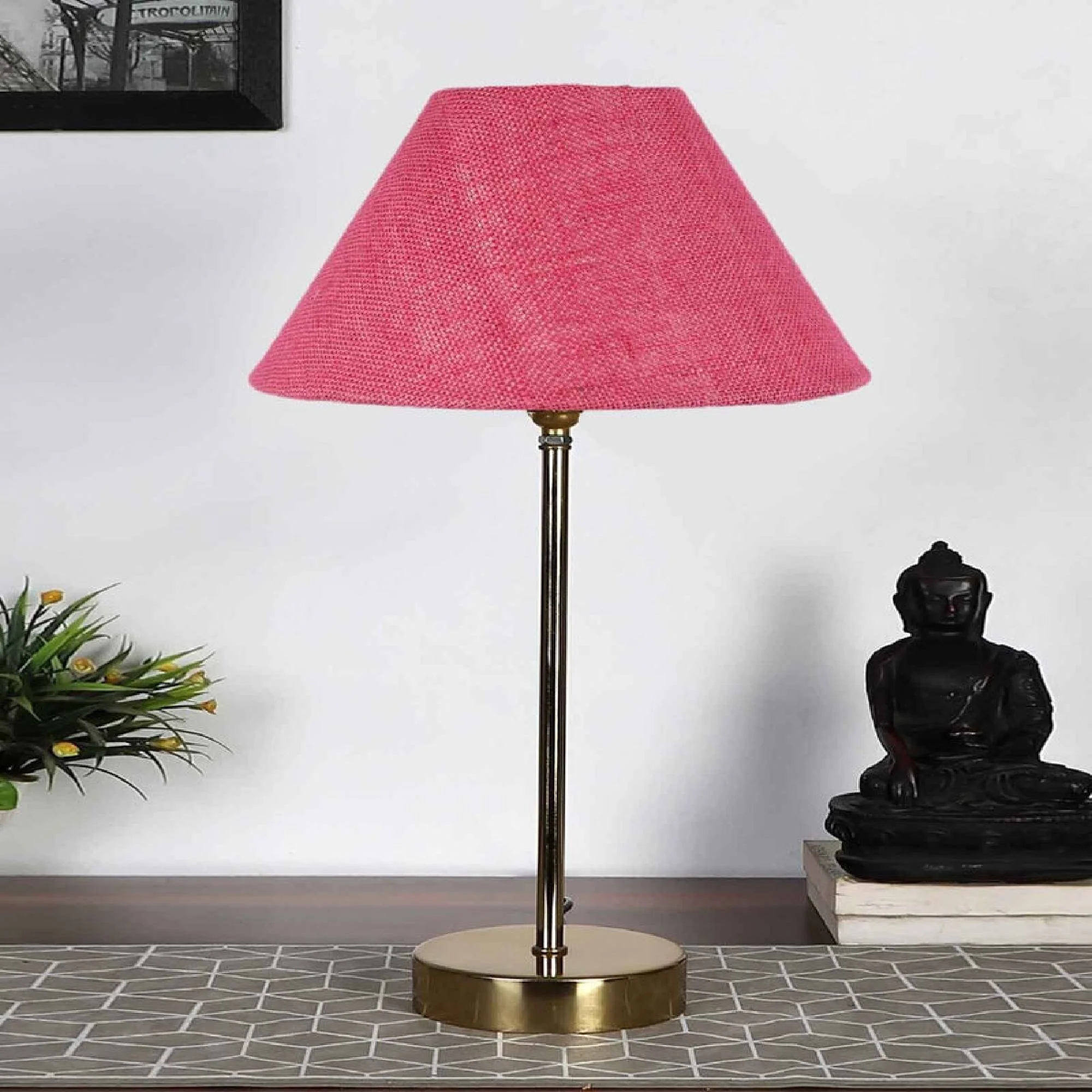 Jute Shade Textured Pink Color Table Lamp with Golden Metal Finish - Image 2