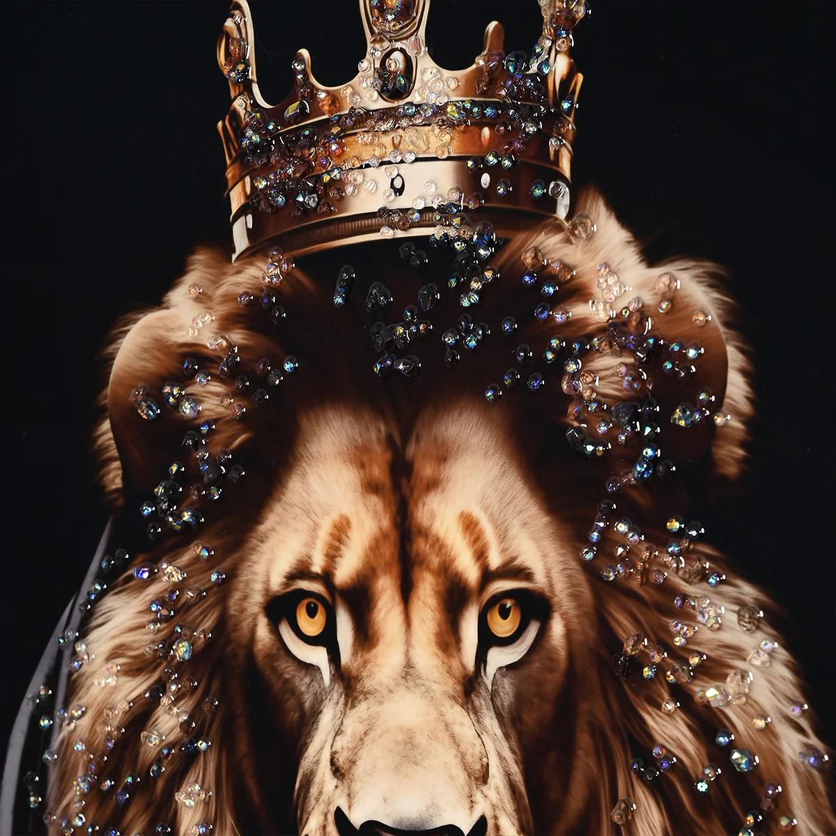 Lion King with Crown Framed Crystal Glass Painting - Image 4