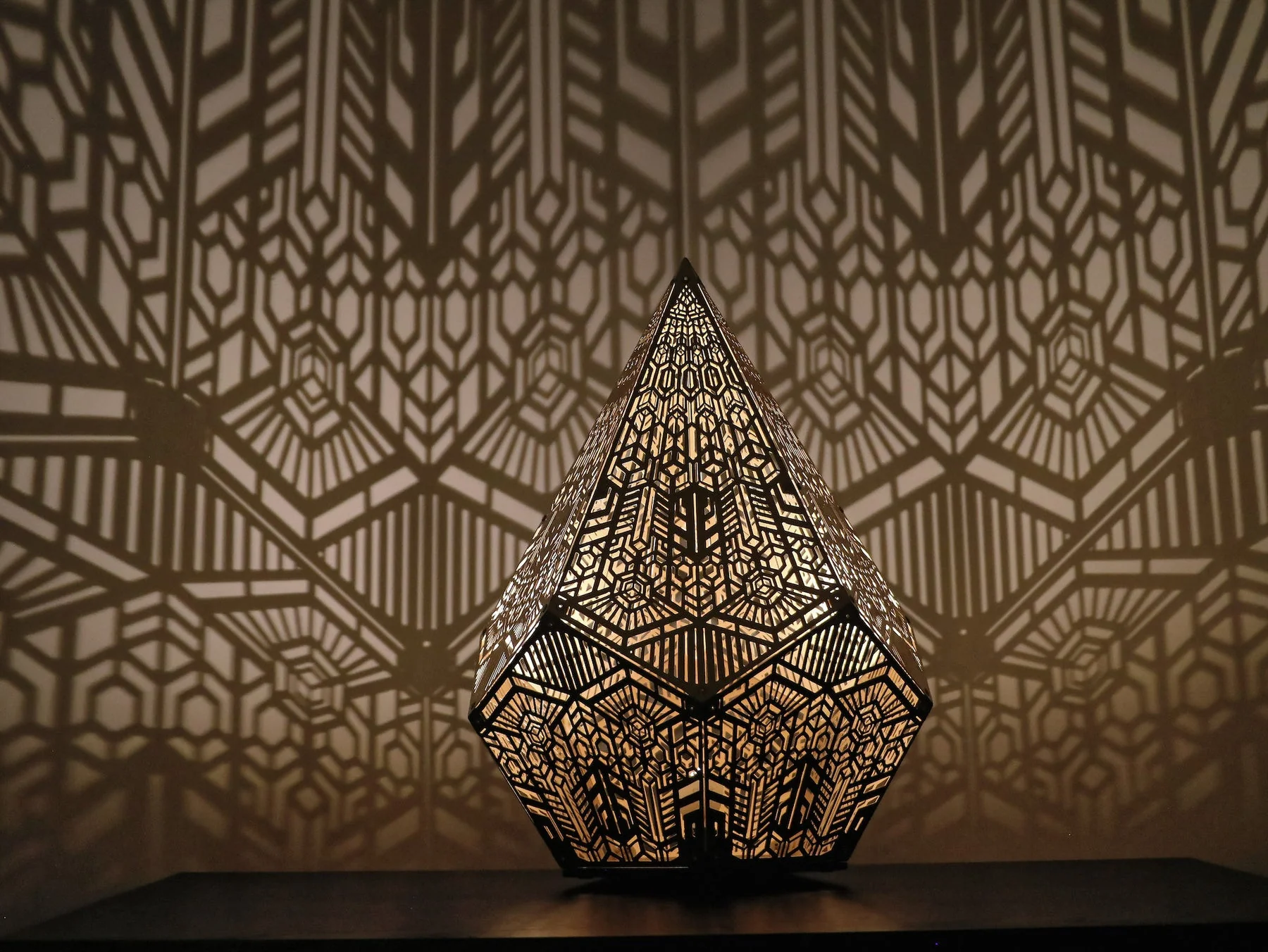 Luxury Decorative Table Light - Image 14