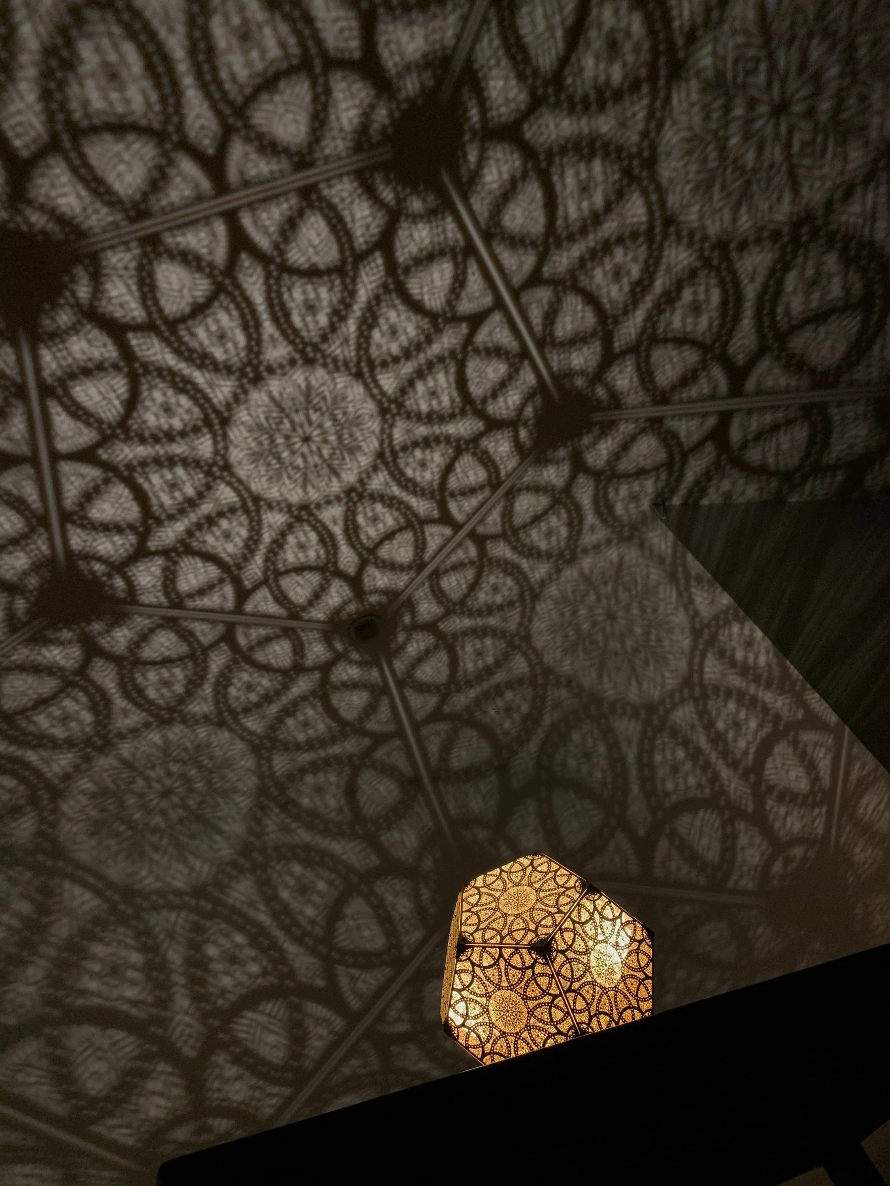 Luxury Mandala Design Lamp - Image 4
