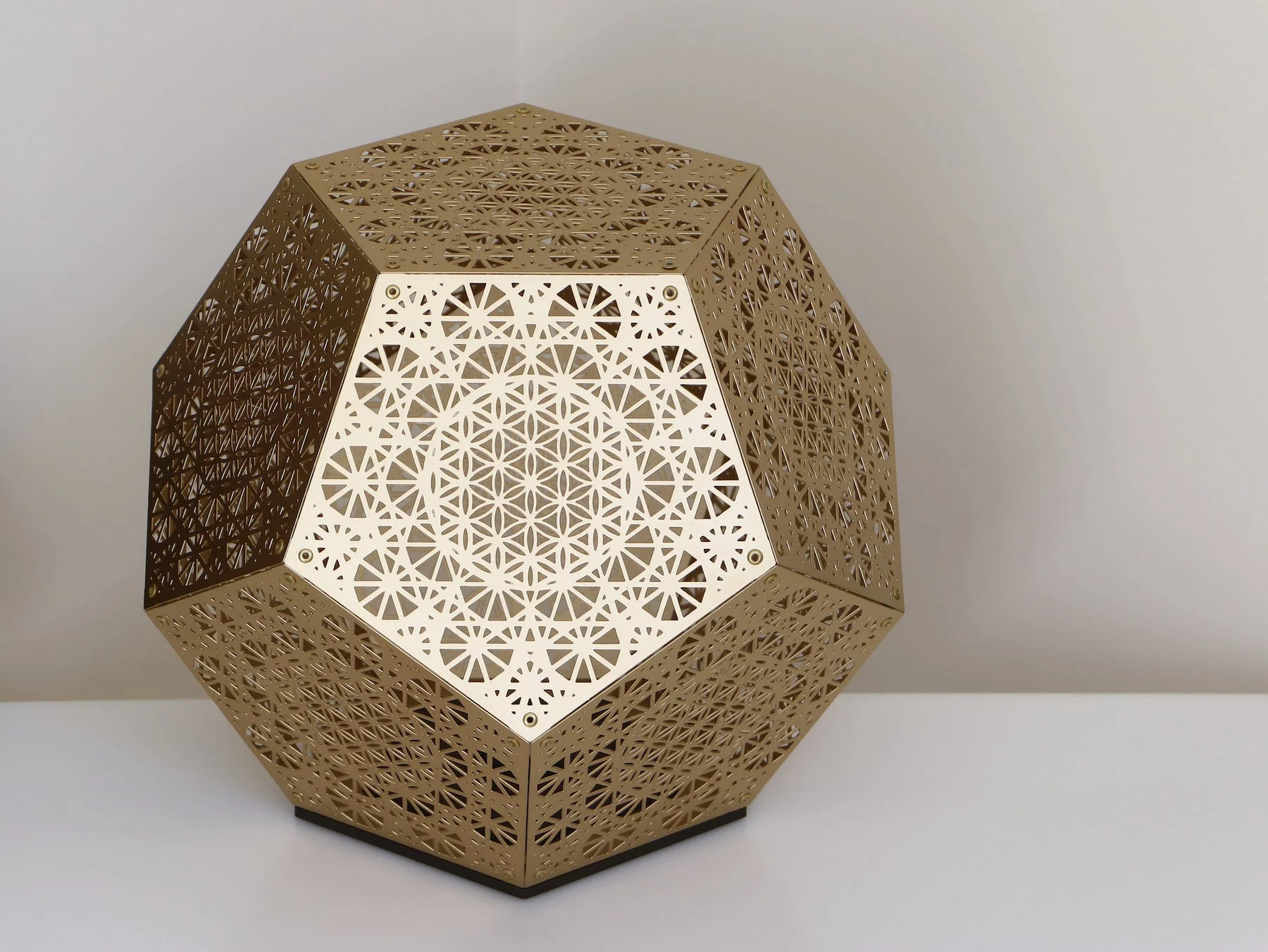 Premium Sacred Pattern Shadow Home Table Lamp