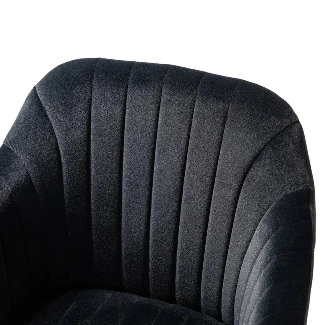 Refined Black Tufted Velvet Premium Armchair with Golden Legs - Image 8