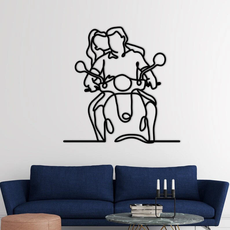Romantic Couple Scooter Metal Wall Art for Wall Décor