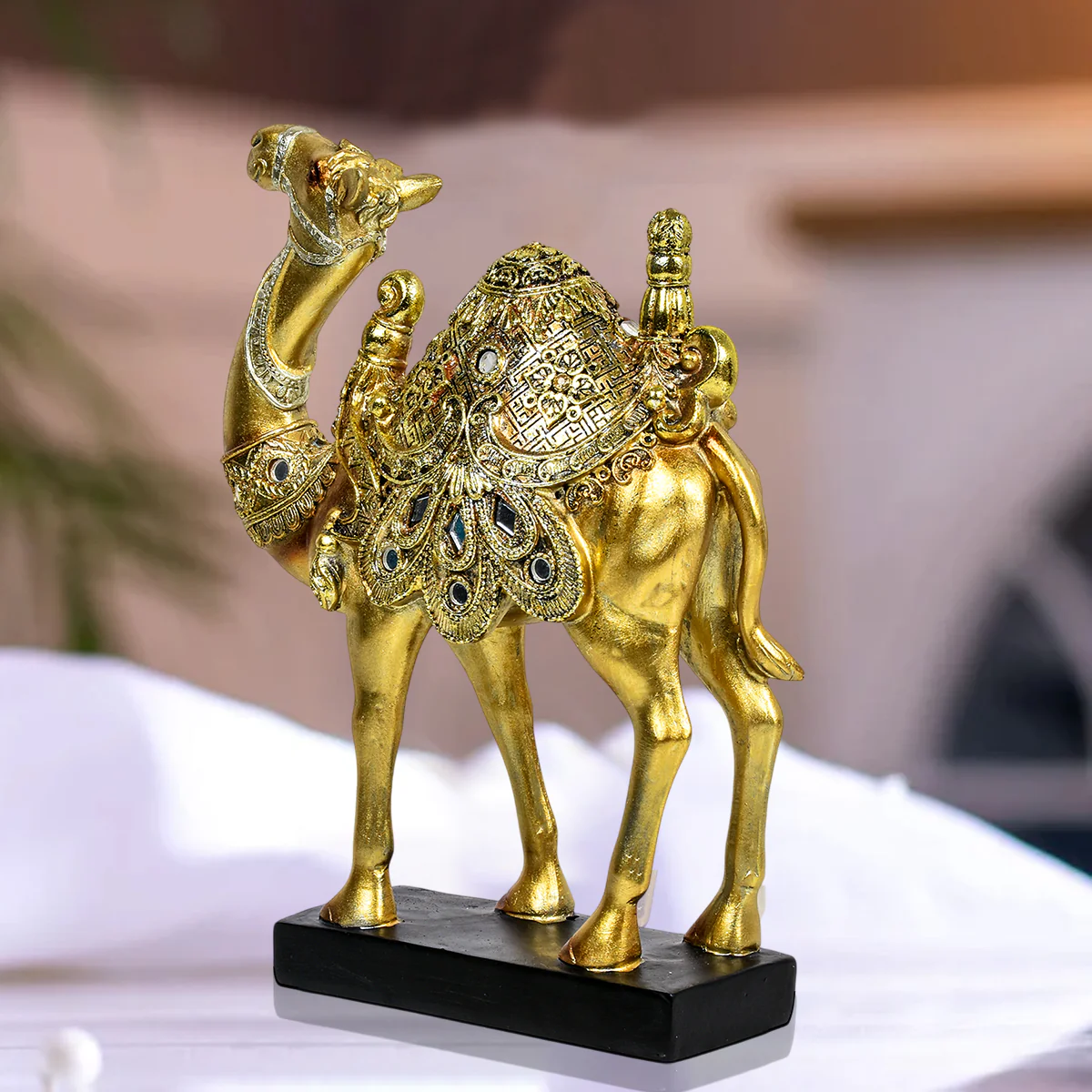 Royal Golden Camel Figurine Resin Table Decoration Showpiece - Image 2