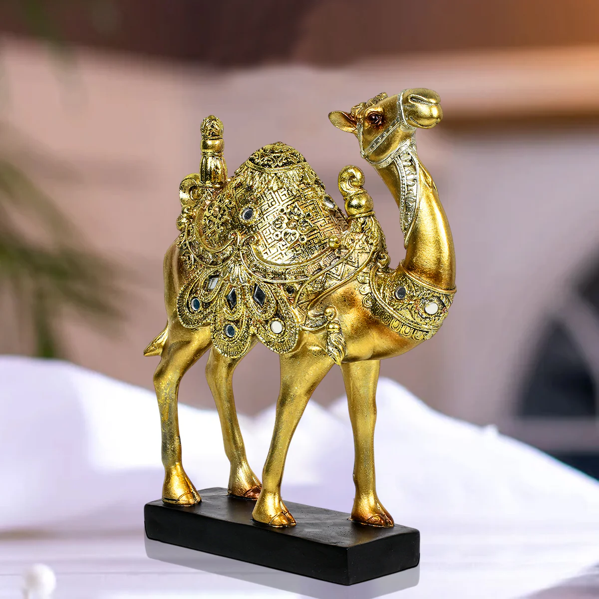 Royal Golden Camel Figurine Resin Table Decoration Showpiece - Image 3