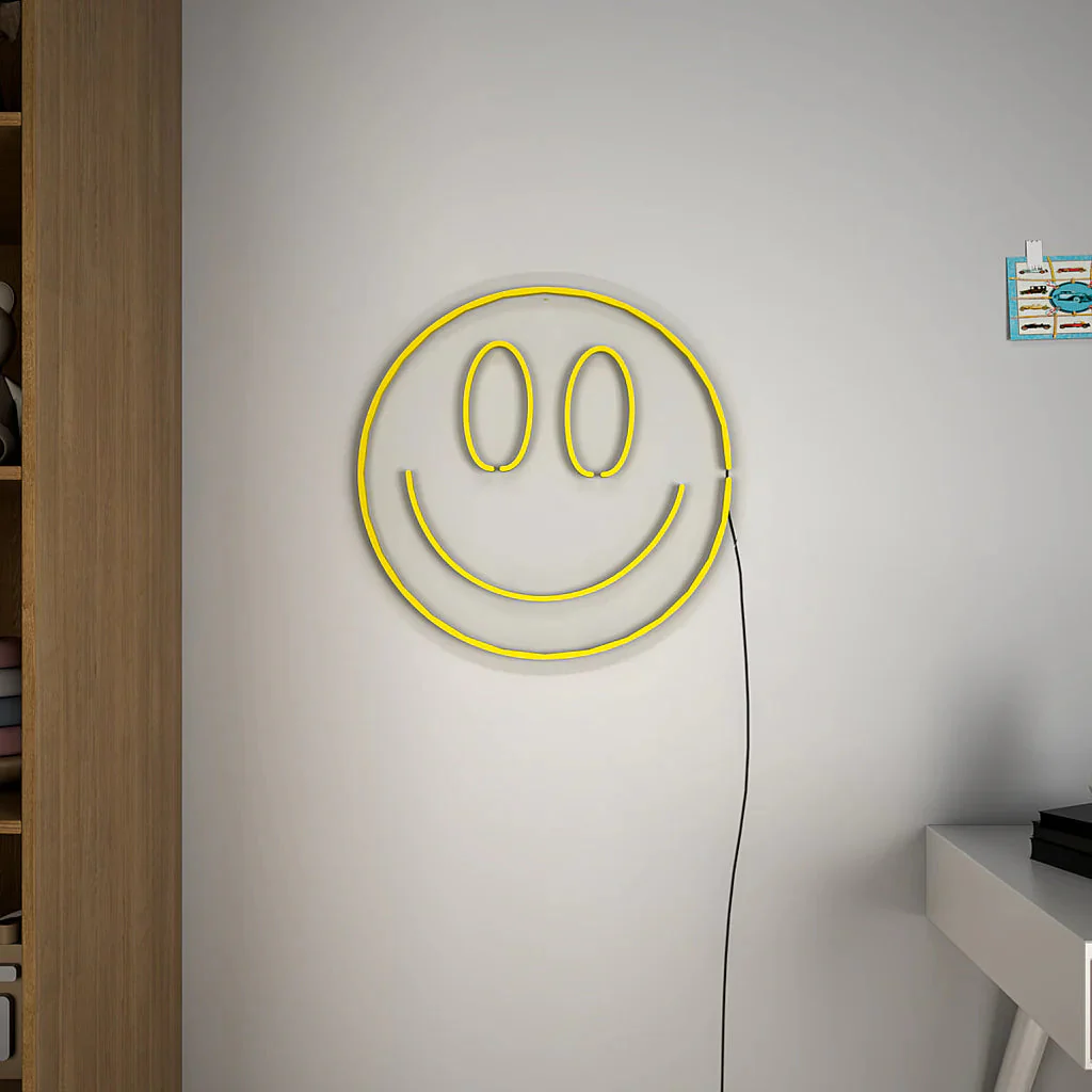 Smiley Face Neon LED Light - Image 4